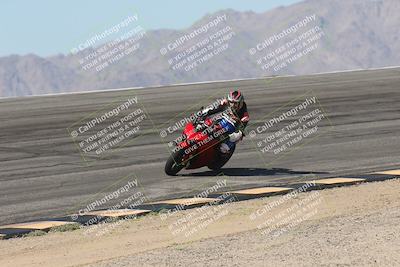 media/Oct-13-2025-Moto Forza (Mon) [[a66d839500]]/3-B Group/Session 2 (Bowl)/